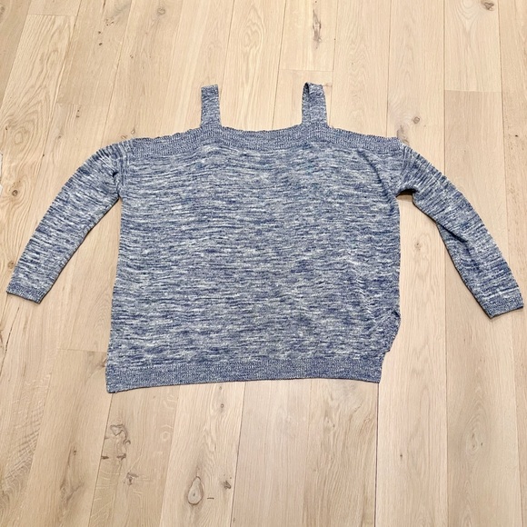 Stitches and Stripes Long Sleeve Cold Shoulder Sweater Marled Blue Medium - Picture 7 of 11